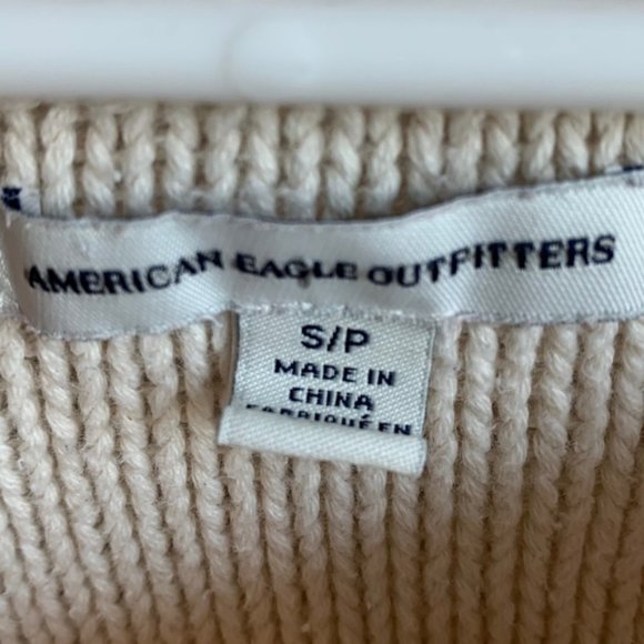 AMERICAN EAGLE OUTFITTERS Cream and Pastel Striped Scoop Neck Sweater - Picture 3 of 5